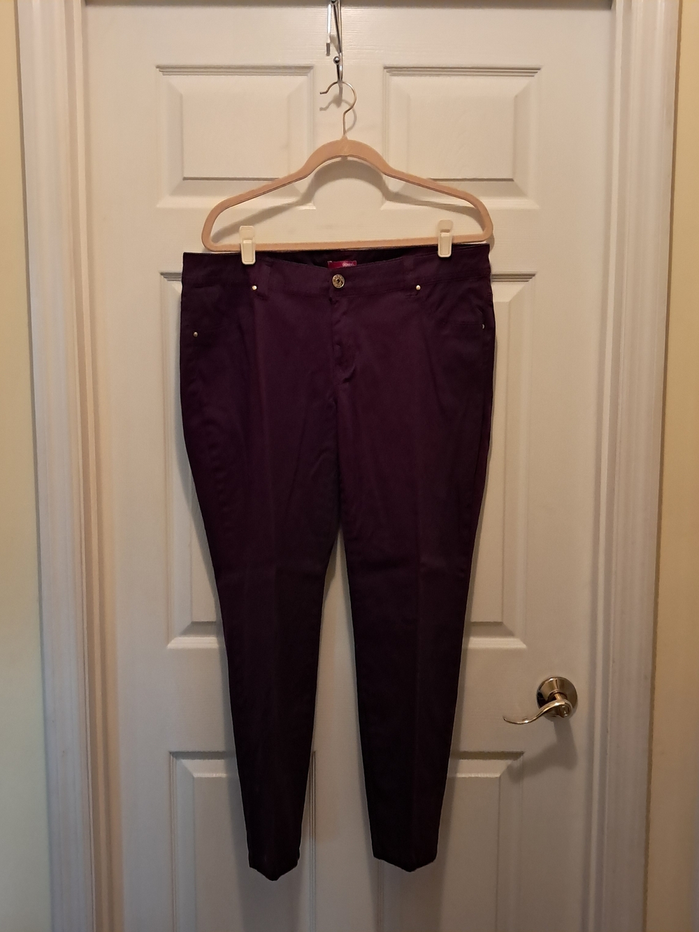 BONGO Jeans Stretch Fit Size 18W Plum